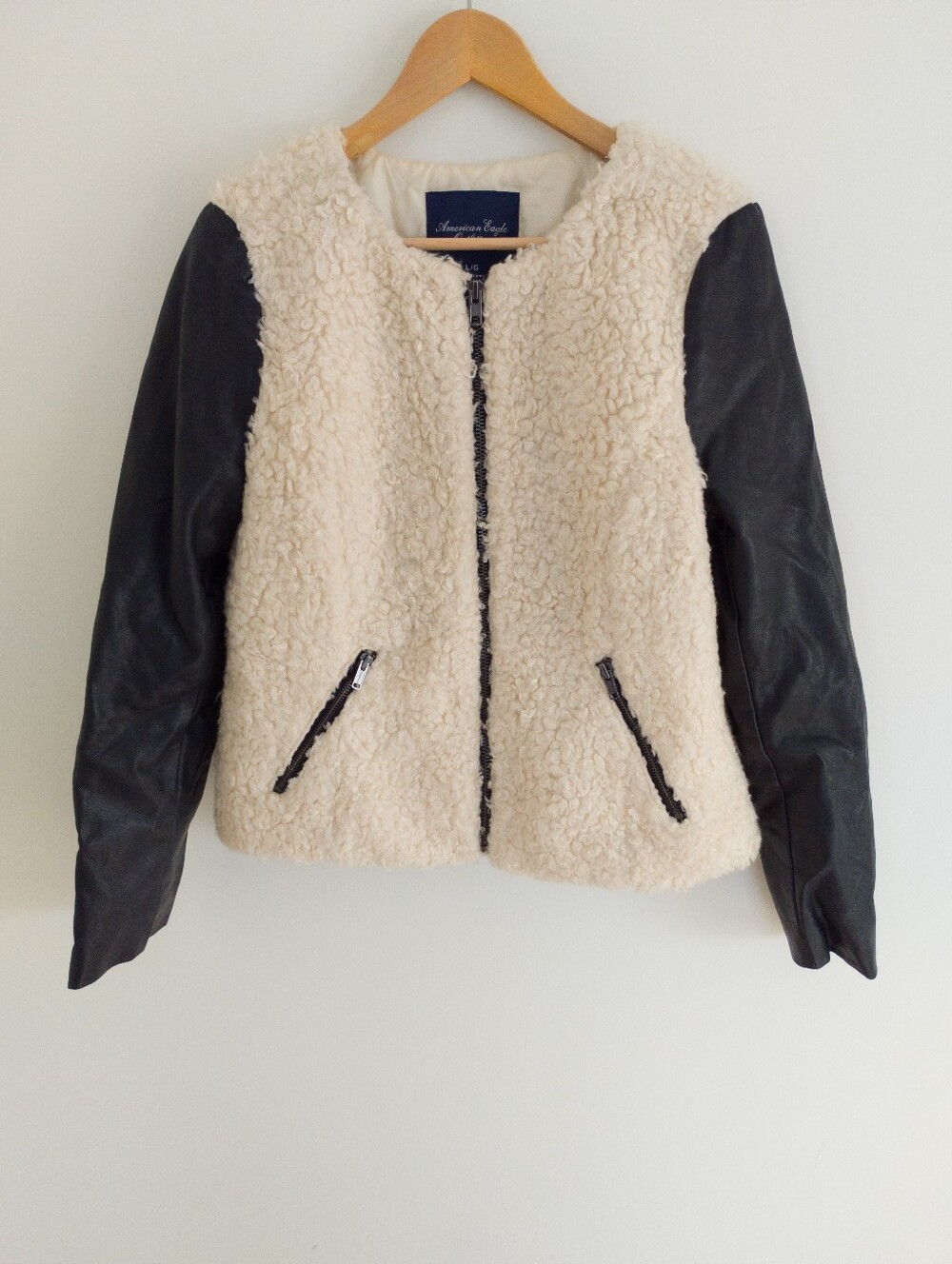 American Eagle Sherpa Faux Leather Sleeve Jacket Cream Black Large